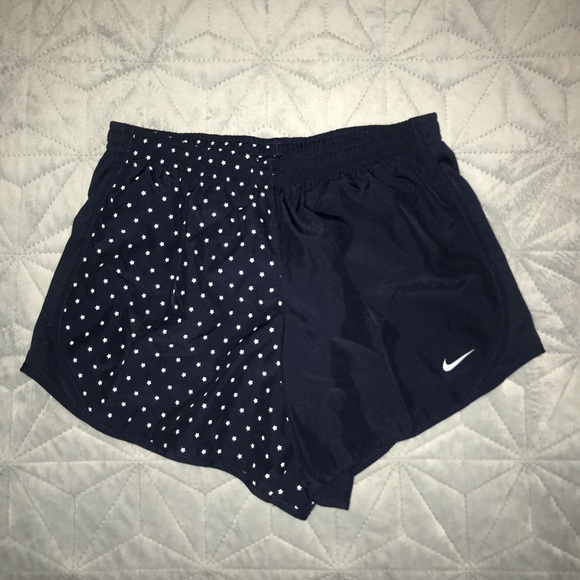 Nike Pants - girls nike shorts